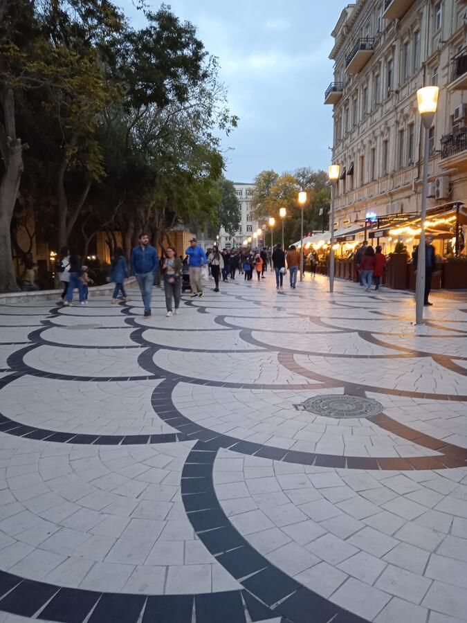 Хостелы Crystal Palace Hostel Баку-5
