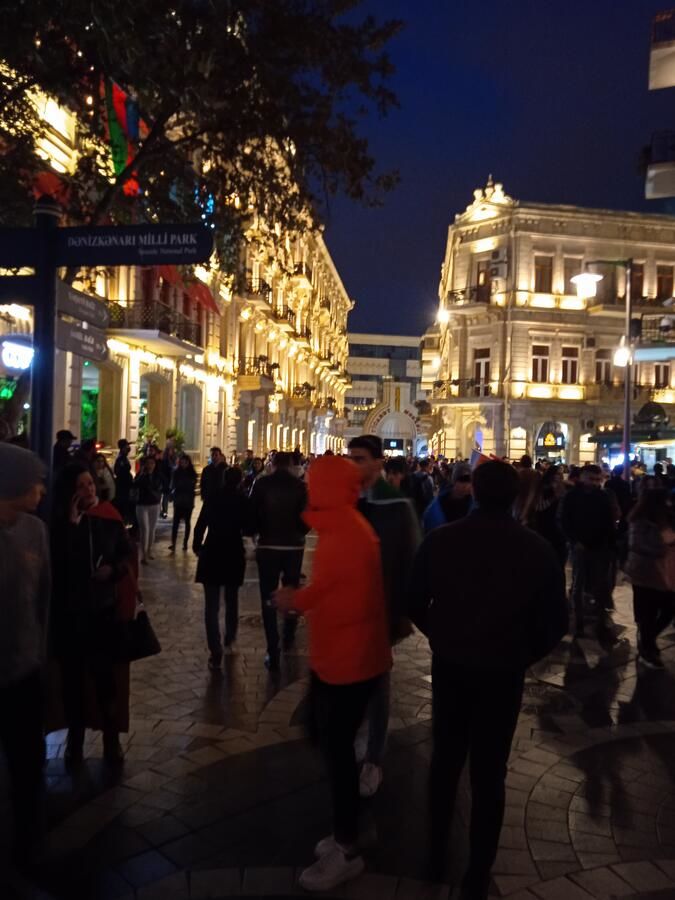 Хостелы Crystal Palace Hostel Баку-6