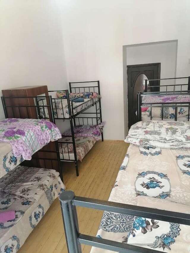 Хостелы Crystal Palace Hostel Баку-28