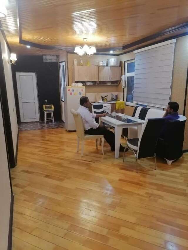 Хостелы Crystal Palace Hostel Баку-33